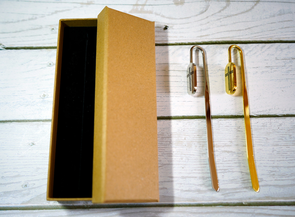 Уценка! Металлическая премиум закладка в подарочной коробке "КРЕСТ" /золото/