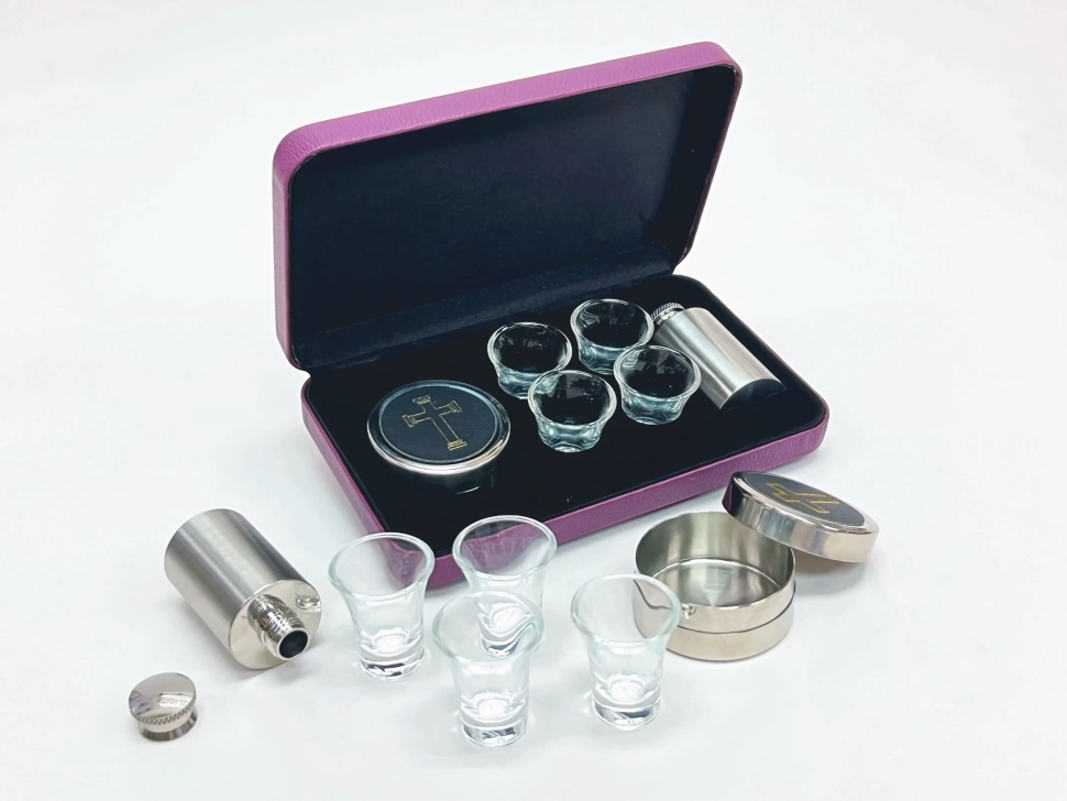 ПОРТАТИВНЫЙ НАБОР ДЛЯ ПРИЧАСТИЯ №4