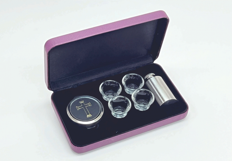 ПОРТАТИВНЫЙ НАБОР ДЛЯ ПРИЧАСТИЯ №4