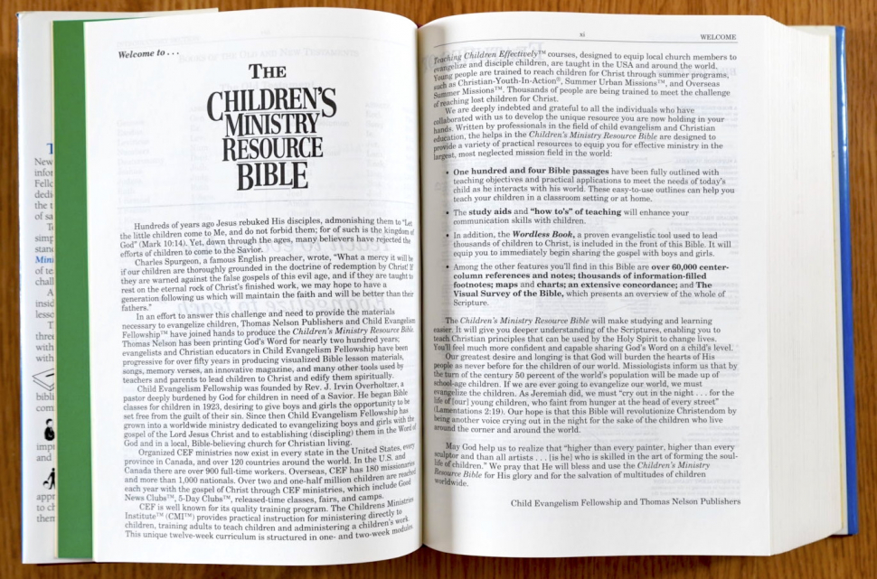 CHILDREN'S MINISTRY RESOURCE BIBLE. New King James Version