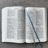 БИБЛИЯ 055 Твердый переплет, маяк, параллельные места, две закладки, крупный шрифт /140х213 мм/ БИБЛИЯ 055 Твердый переплет, маяк, параллельные места, две закладки, крупный шрифт /140х213 мм/